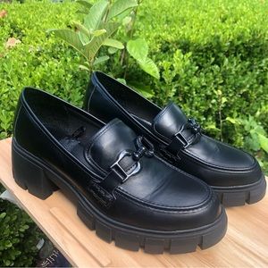 Madden girl Black Chunky loafers